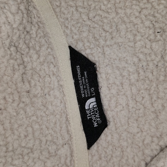 Northface vest - Picture 2 of 3